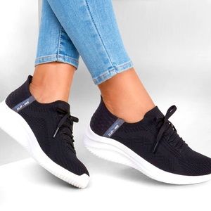 Skechers Slip-Ins Size 8 Black